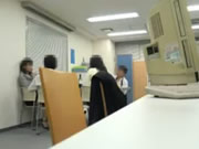 Sexo en grupo oficina de japonés